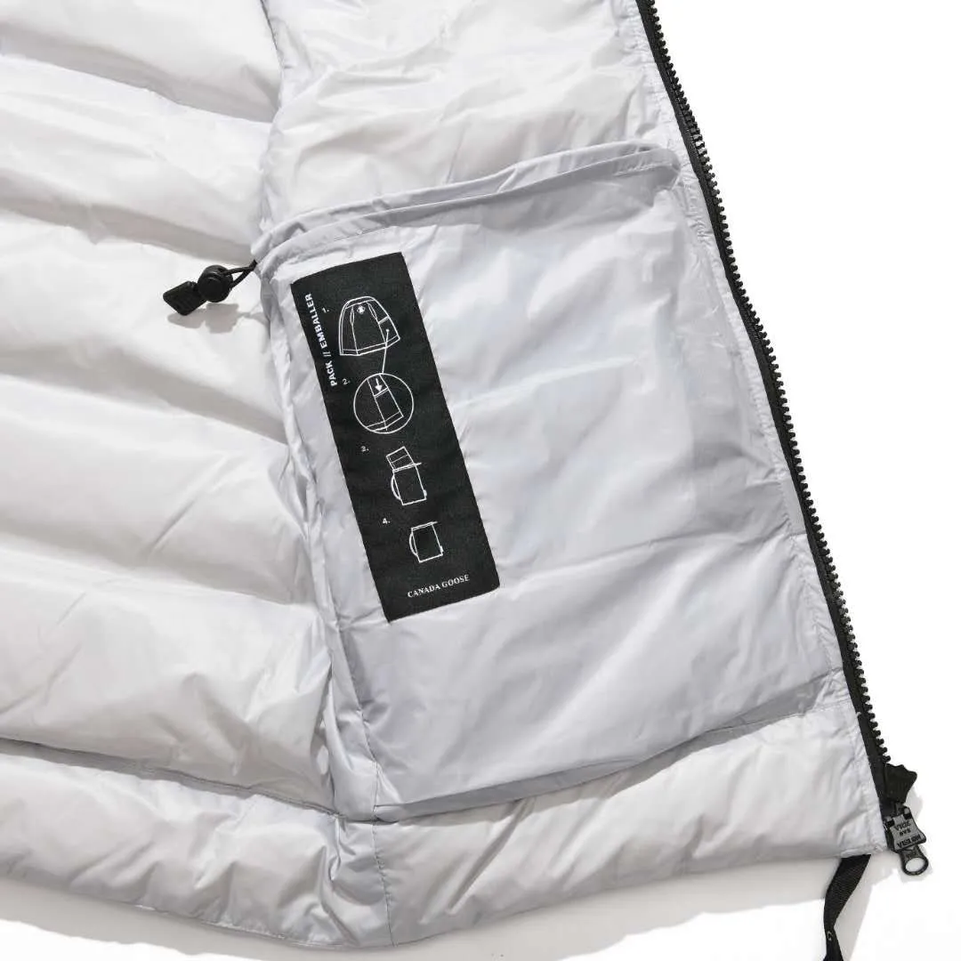 P500 Canadian brand CanadaGoose men's and women's CROFTON lightweight down vest 2229M DWR water repellent treatment WindWall windproof fabric 700 fleece filling original mold opening details one to one production The upper body effect is stunning Exclusively available on the Xiaohongshu purchasing platform The highest version on the market Size: XS S M L XL XXL